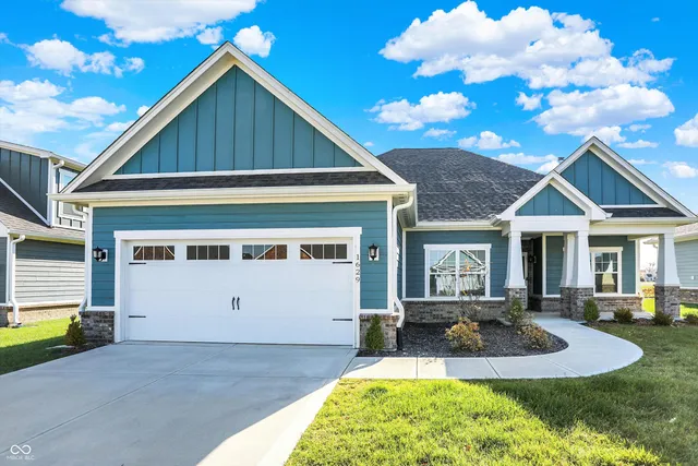 $437,700 | 1629 Tupelo Drive, Greenfield, IN 46140