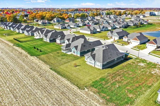 $437,700 | 1629 Tupelo Drive, Greenfield, IN 46140