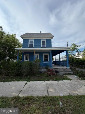 $2,200 | 12 East Green Street, Millville, NJ 08332