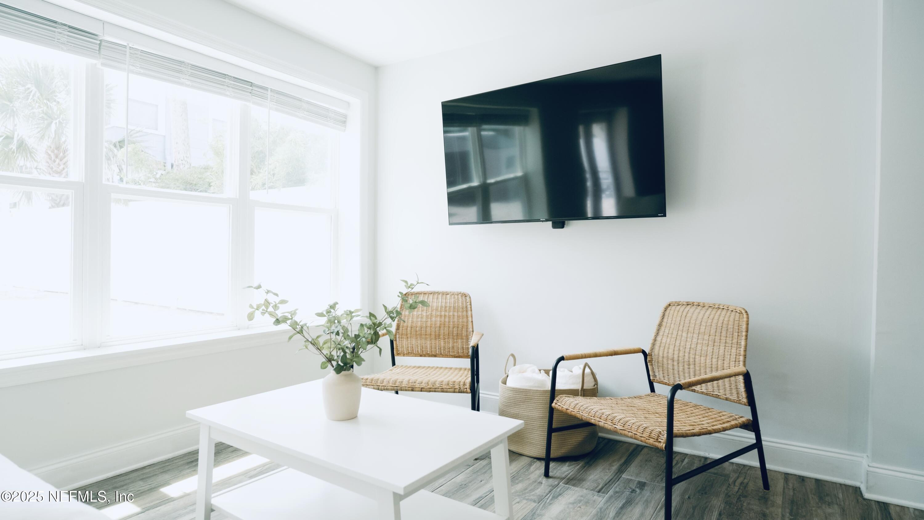 212 Oak Street Neptune Beach, FL 32266 - Photo 4 of 32 dscf9898