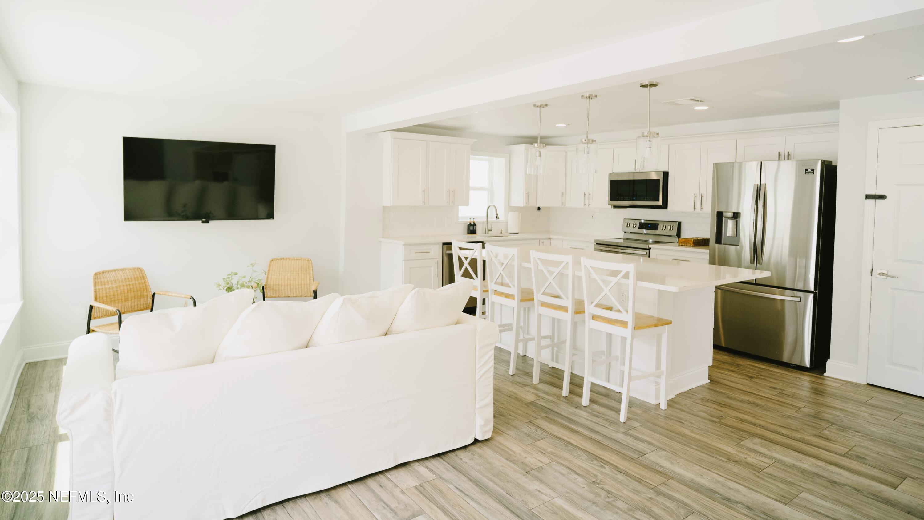 212 Oak Street Neptune Beach, FL 32266 - Photo 5 of 32 dscf9900