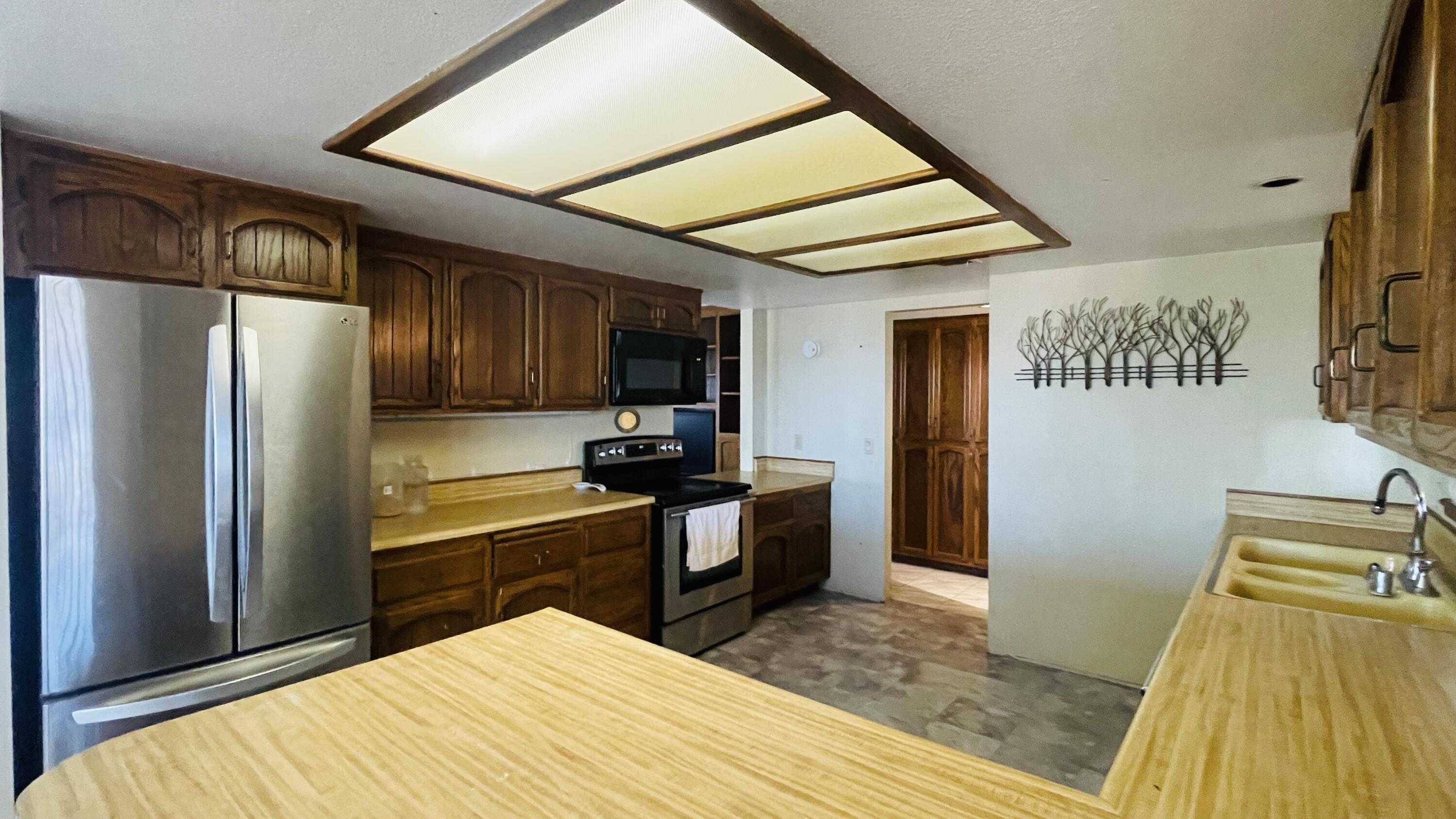 1498 Nile Drive Thermal, CA 92274 - Photo 36 of 108 831AF773-723A-43EC-8192-CF699E808552