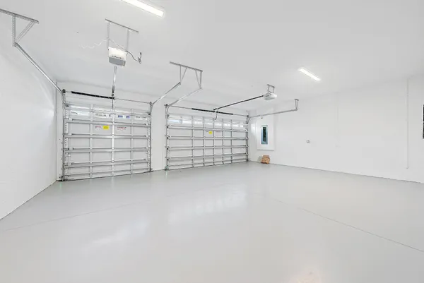 a view of a garage