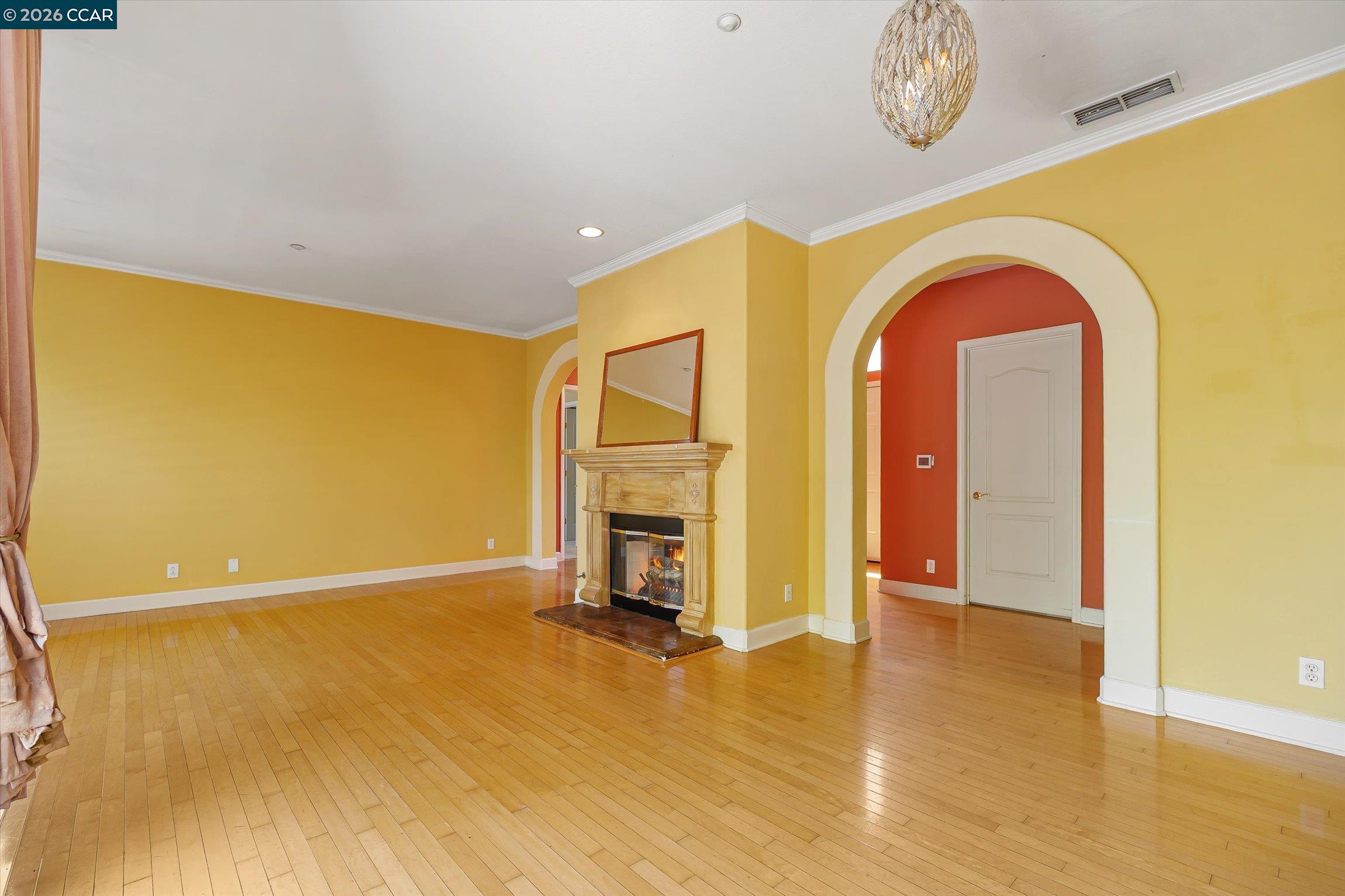 376 Sterling Way San Rafael, CA 94903 - Photo 6 of 39