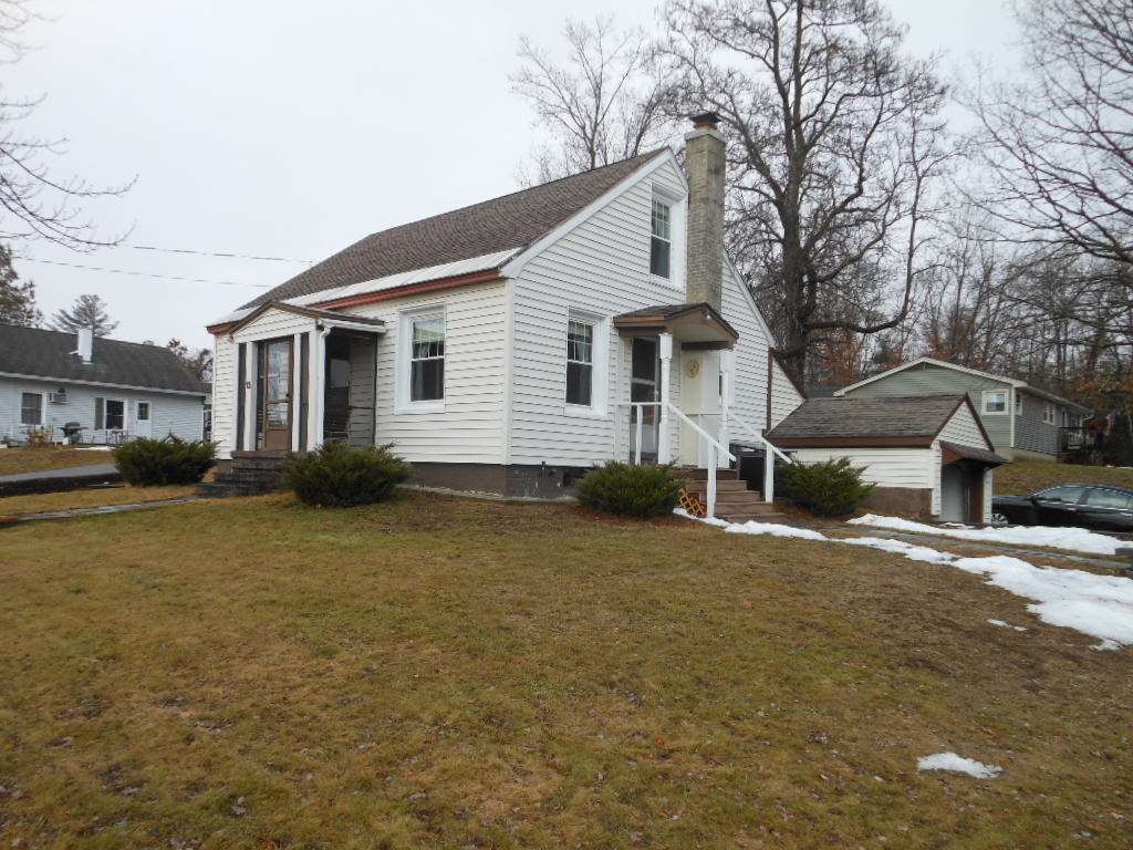 13 Martins Ferry Road Hooksett, NH 03106 - Photo 1 of 28 Gallery Image 1