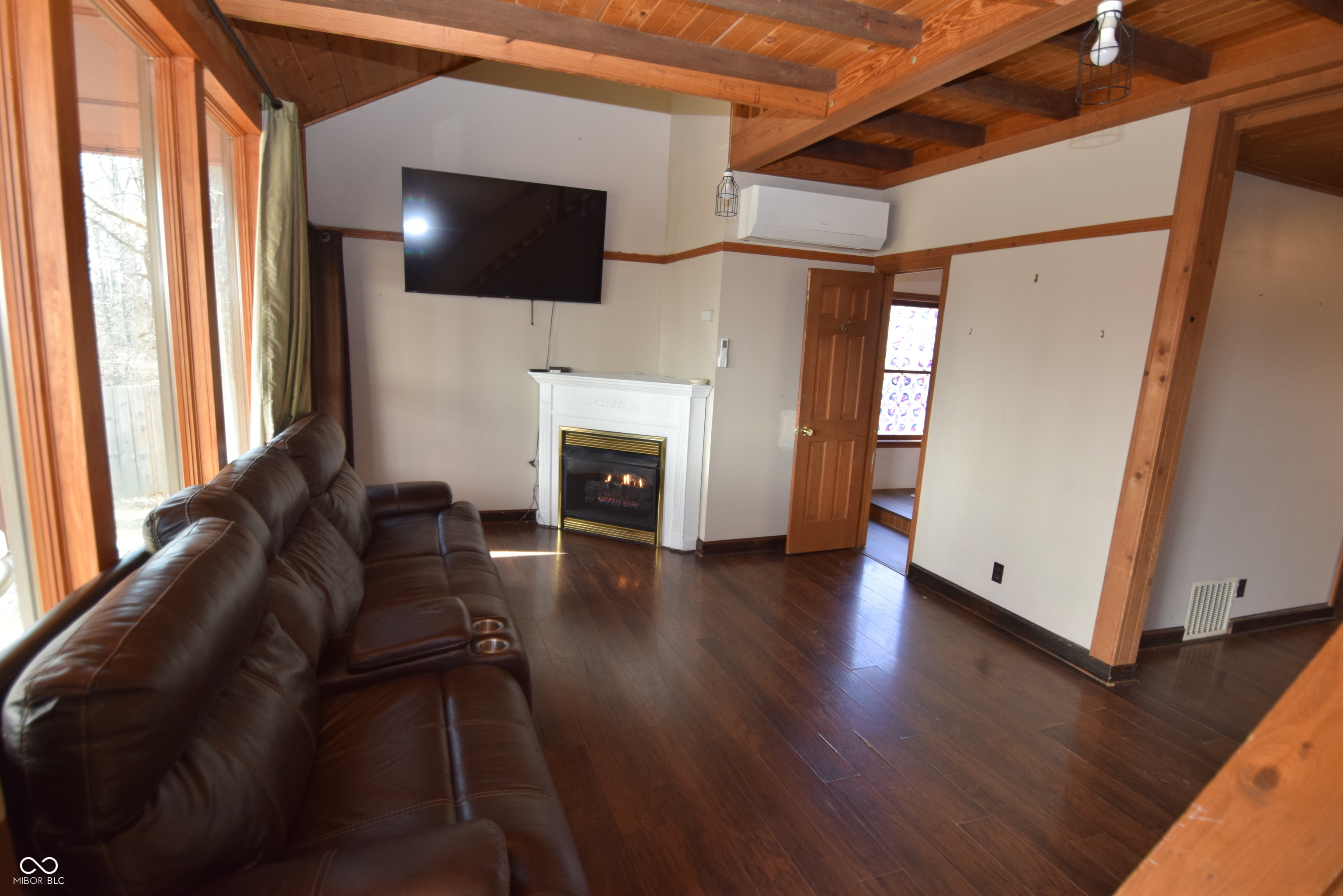 1289 Old Waynetown Road Crawfordsville, IN 47933 - Photo 5 of 30