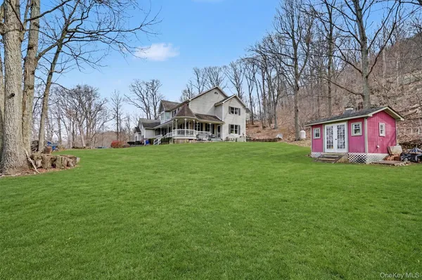 $849,900 | 3 Nova Drive, Cornwall, NY 12518