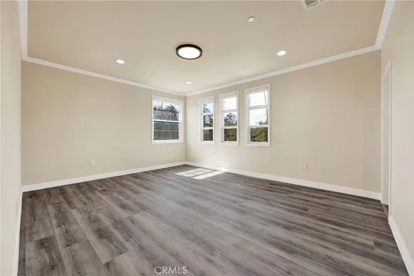 $8,000 | 74 South Oak Avenue, Pasadena, CA 91107
