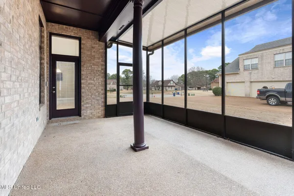 $427,000 | 9073 Lyon Cove, Olive Branch, MS 38654