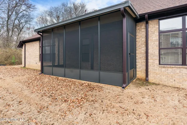 $427,000 | 9073 Lyon Cove, Olive Branch, MS 38654