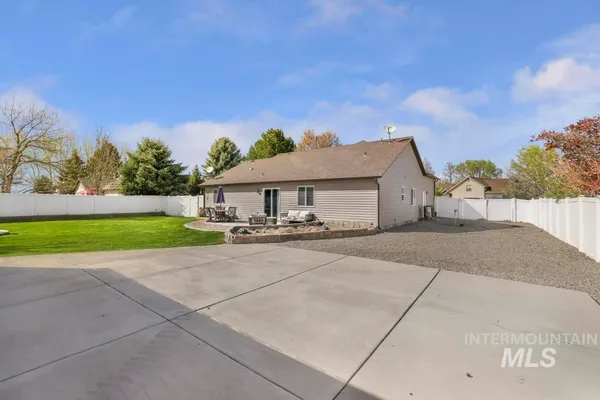 $445,900 | 2205 Mayberry Lane, Filer, ID 83328
