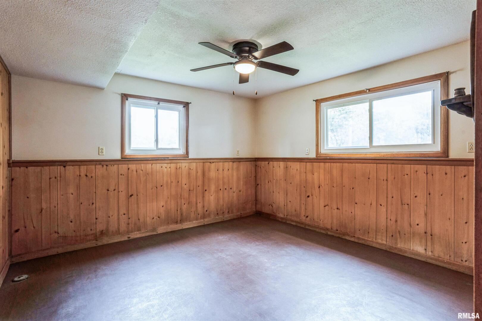 3403 4th Street East Moline, IL 61244 - Photo 17 of 27
