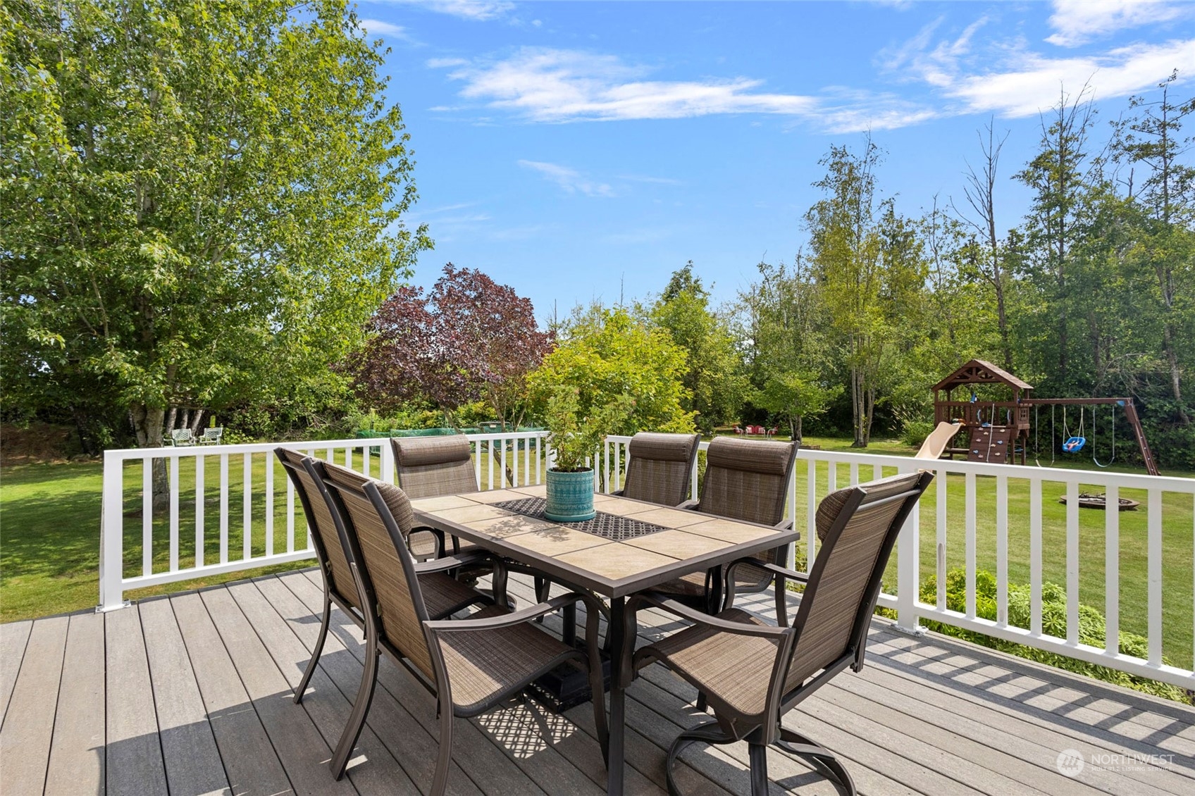 429 East Laurel Road Bellingham, WA 98226 - Photo 15 of 40