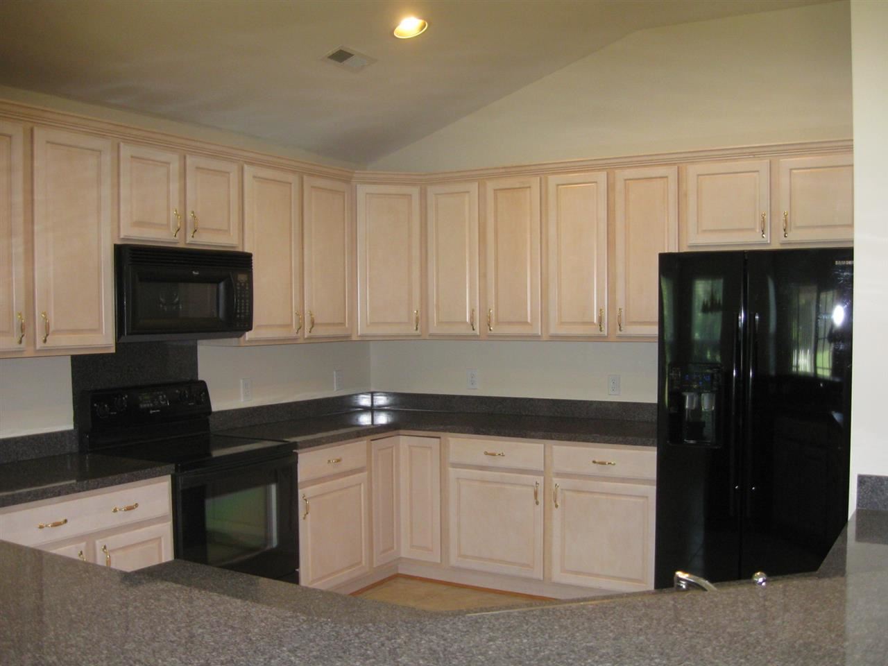 149 Seville Drive Murrells Inlet, SC 29576 - Photo 5 of 25 Gallery Image 5