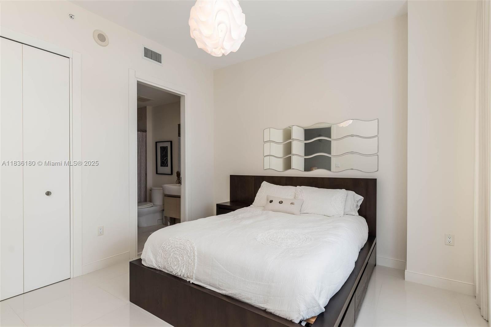 200 Biscayne Blvd Way, Unit 4603 Miami, FL 33131 - Photo 15 of 33