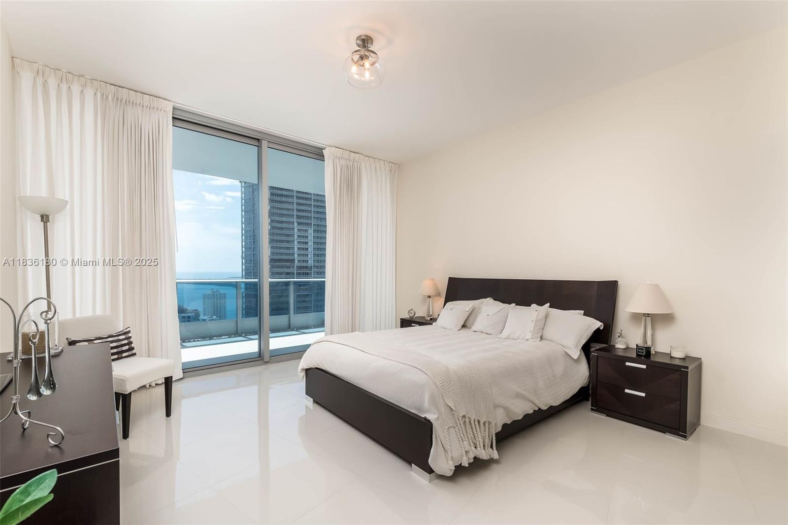 200 Biscayne Blvd Way, Unit 4603 Miami, FL 33131 - Photo 19 of 33