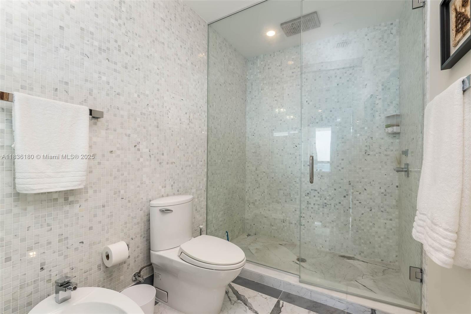 200 Biscayne Blvd Way, Unit 4603 Miami, FL 33131 - Photo 24 of 33