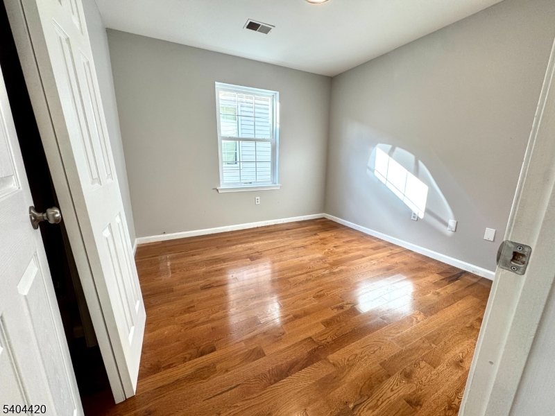 307 Smith Street, Unit 2 Newark, NJ 07106 - Photo 12 of 17