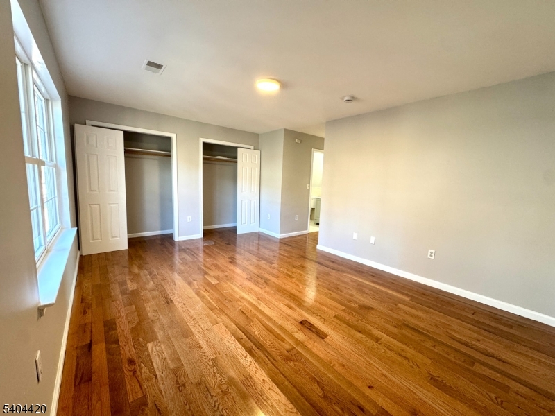 307 Smith Street, Unit 2 Newark, NJ 07106 - Photo 16 of 17