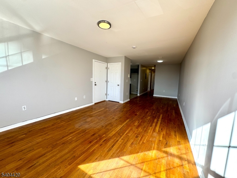 307 Smith Street, Unit 2 Newark, NJ 07106 - Photo 3 of 17