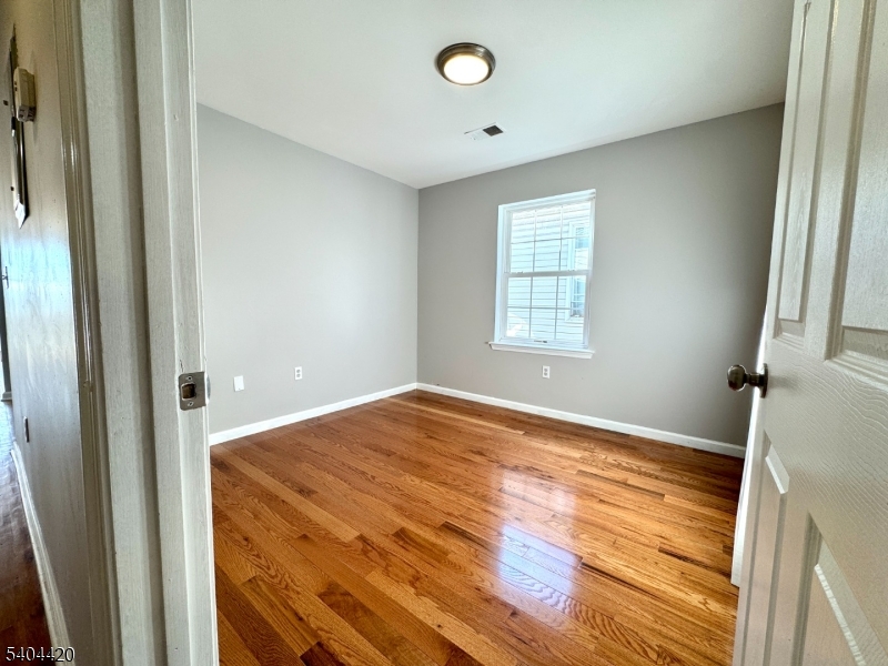 307 Smith Street, Unit 2 Newark, NJ 07106 - Photo 9 of 17