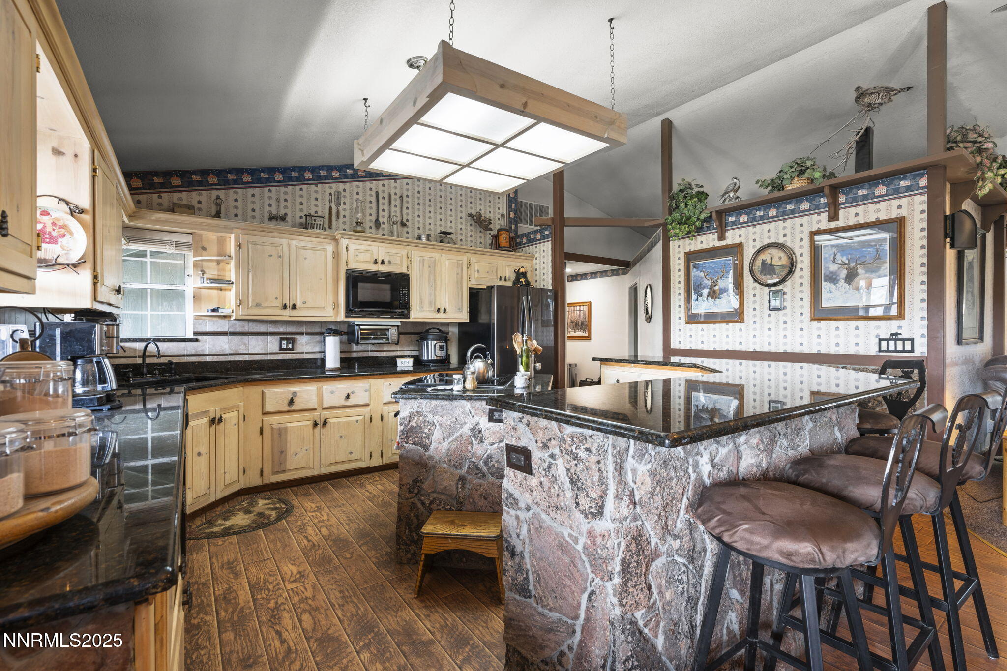 4210 Overland Road Reno, NV 89521 - Photo 11 of 39 11-web-or-mls-_DSC0415