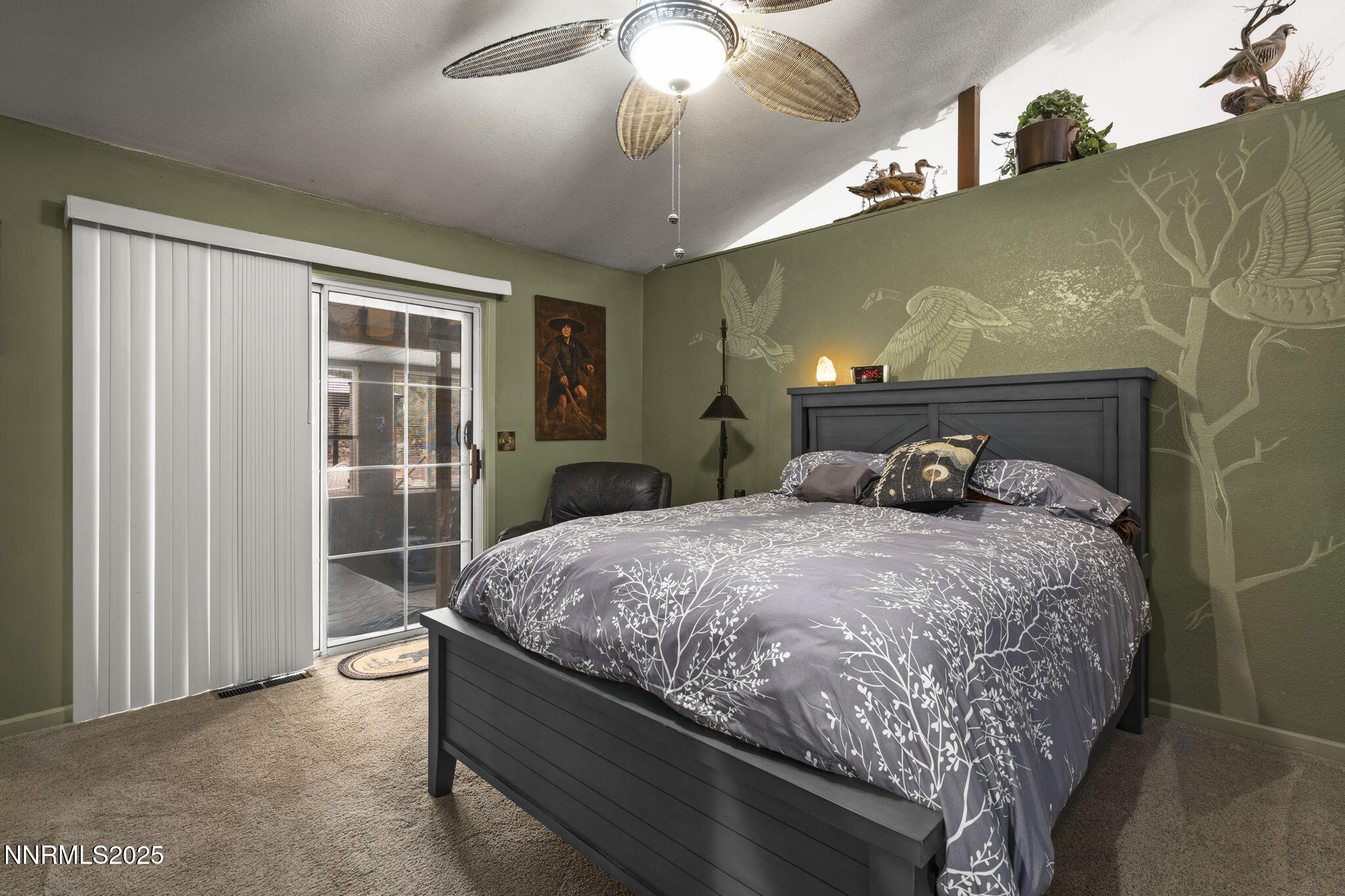 4210 Overland Road Reno, NV 89521 - Photo 15 of 39 15-web-or-mls-_DSC0474