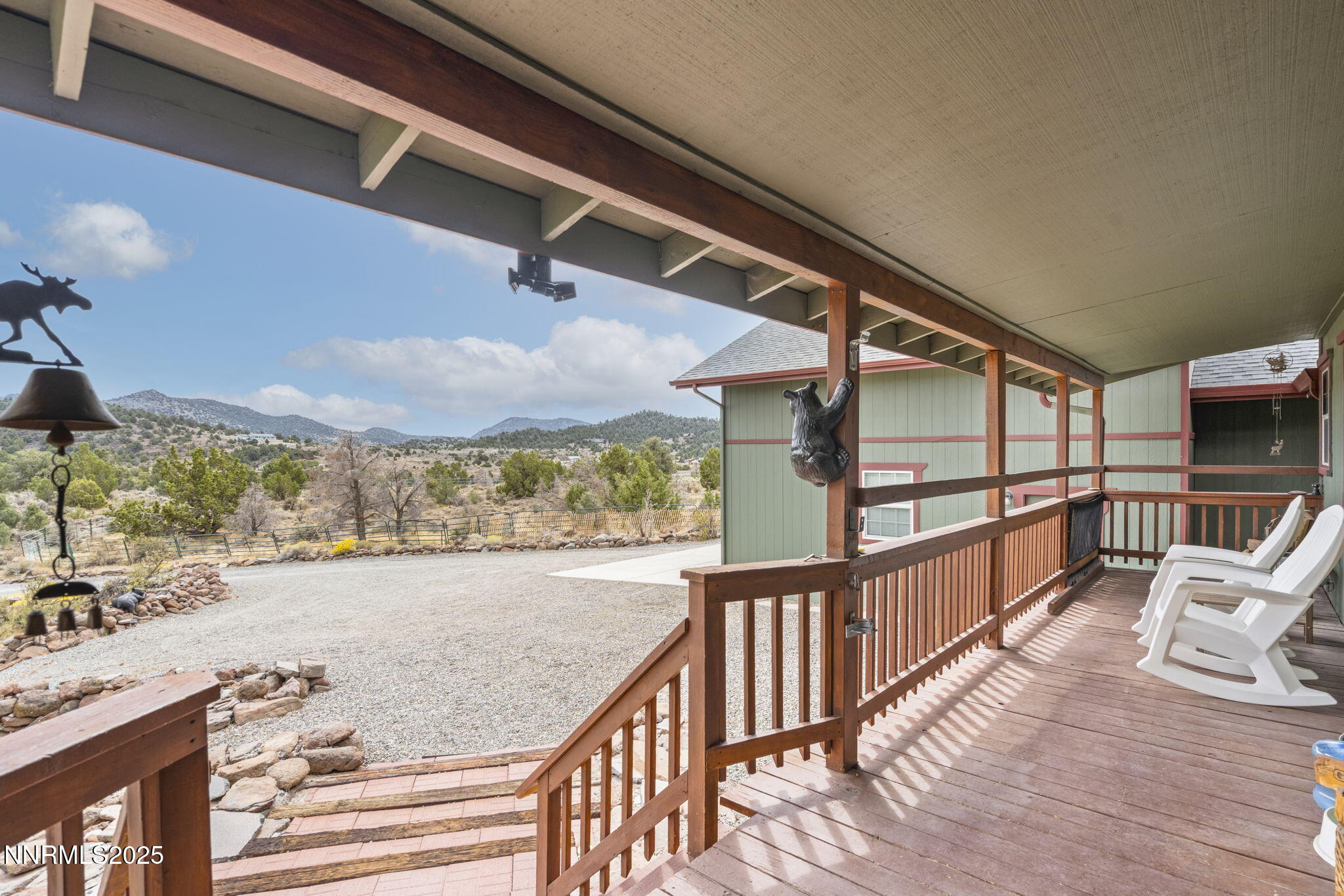 4210 Overland Road Reno, NV 89521 - Photo 27 of 39 27-web-or-mls-_DSC0510