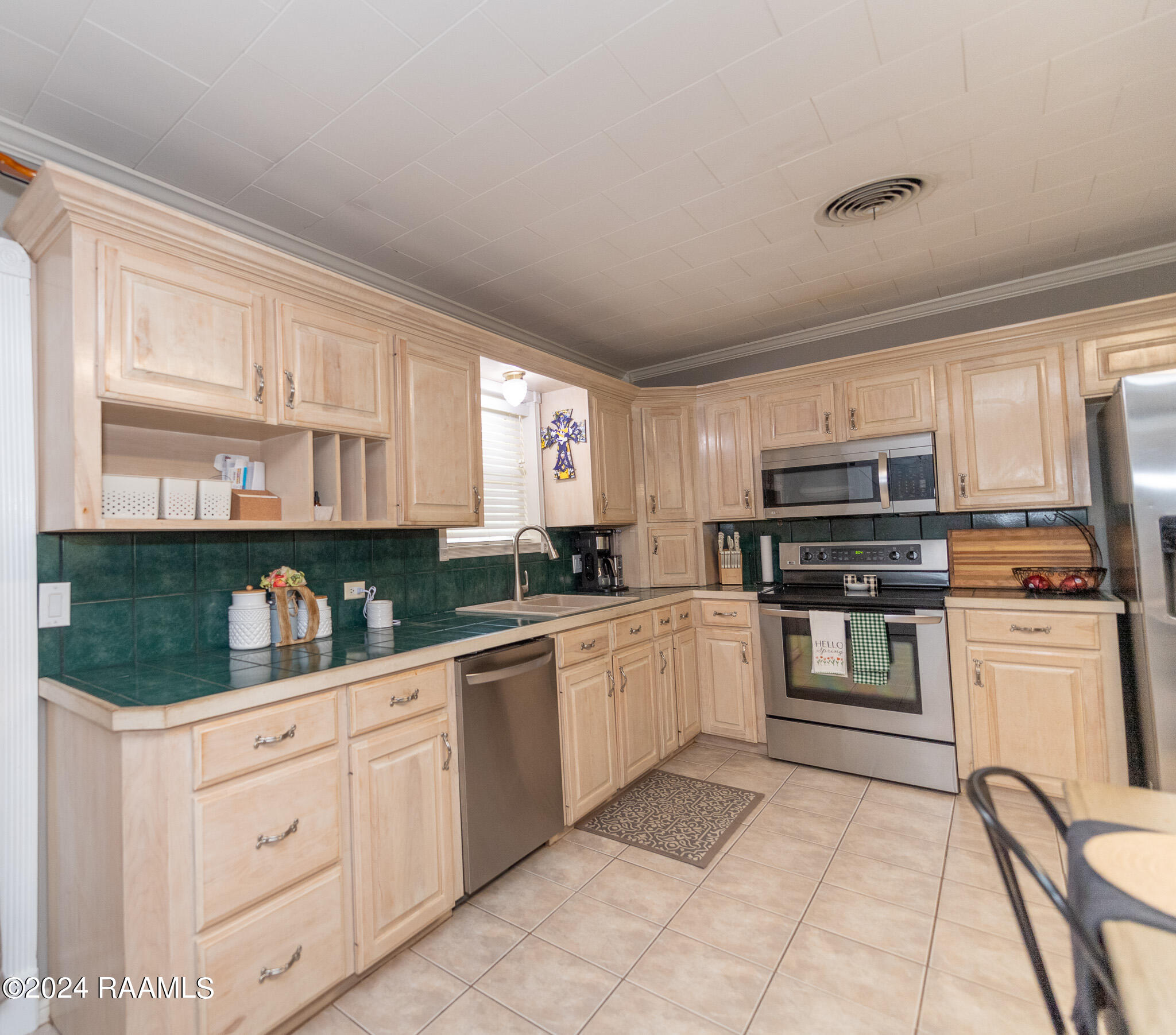3292 Riverside Road Jennings, LA 70546 - Photo 15 of 32 5105670A-94E4-43BD-83DD-BA208608129B