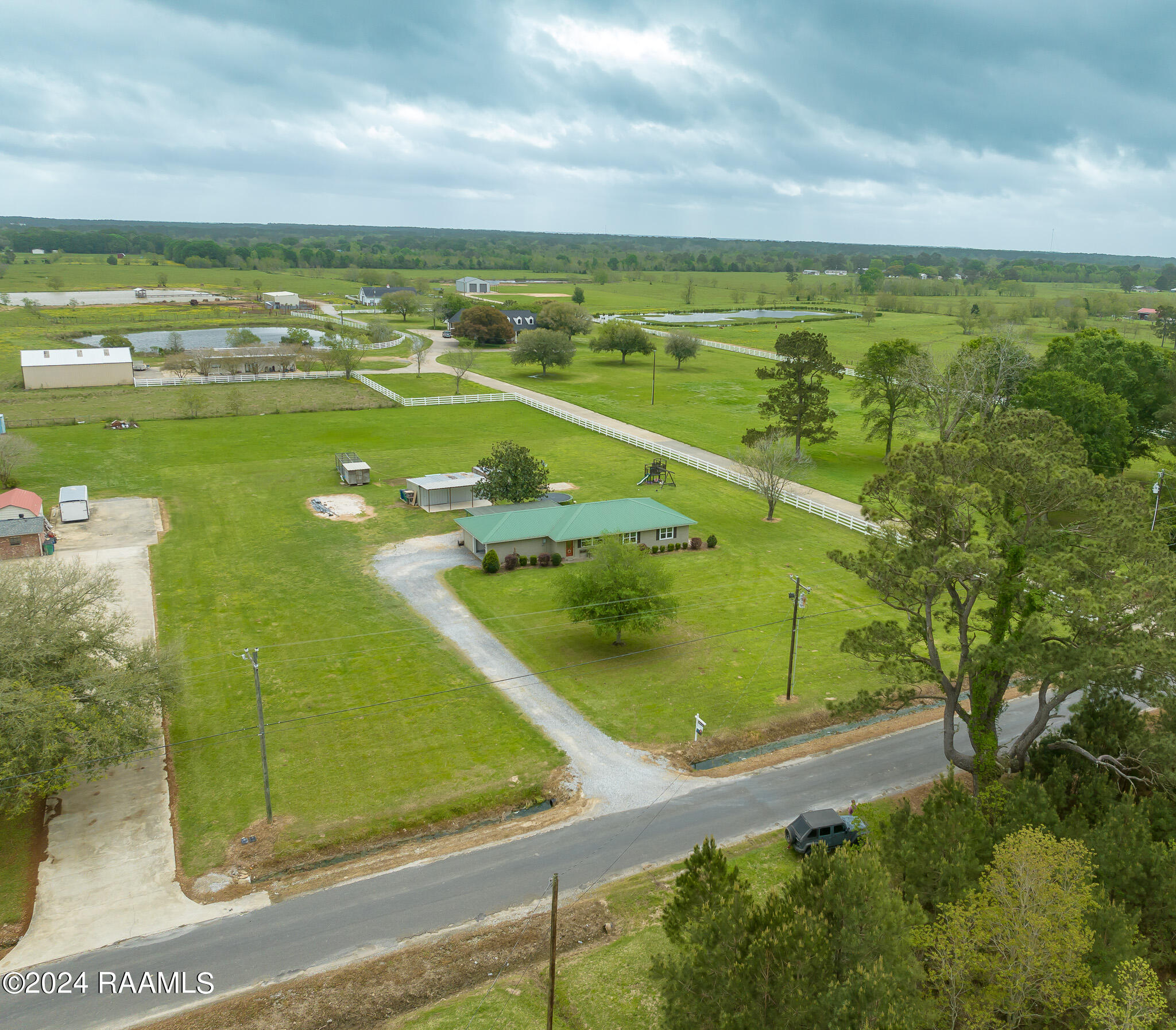 3292 Riverside Road Jennings, LA 70546 - Photo 5 of 32 6B490CDE-0A69-40EF-8B28-3FF10A898CC4