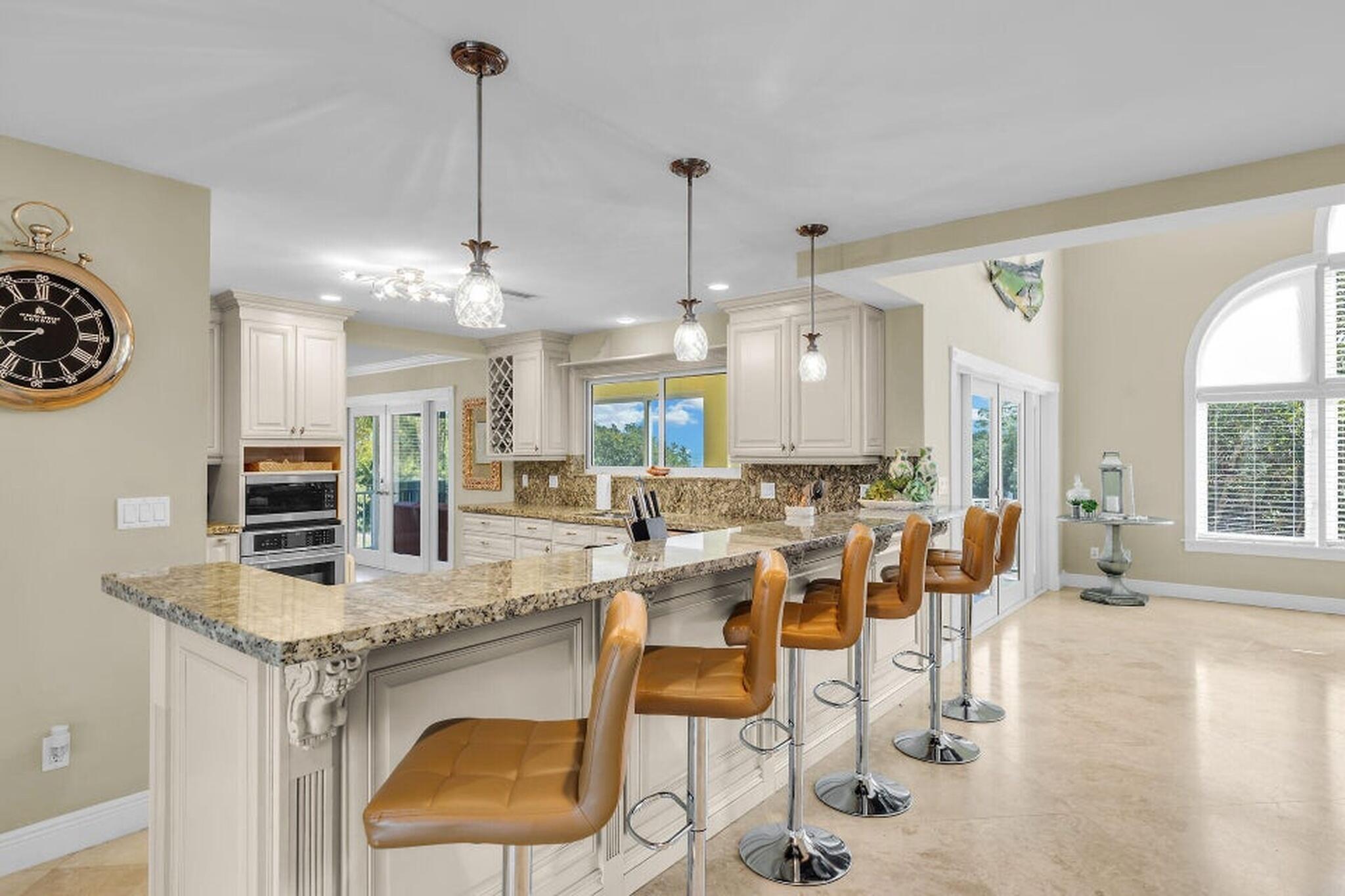 205 Stirrup Key Boulevard Marathon, FL 33050 - Photo 19 of 57 20-KITCHEN FEATURES ROOM FOR EVERYONE