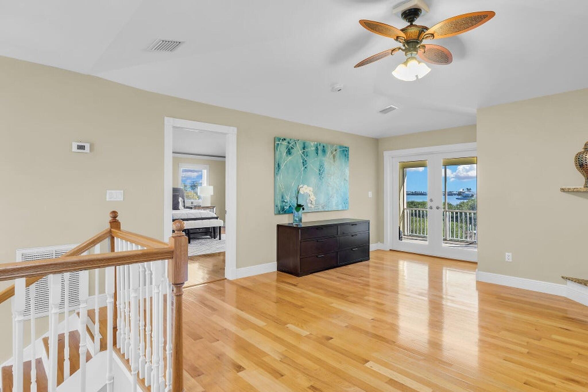 205 Stirrup Key Boulevard Marathon, FL 33050 - Photo 32 of 57 35-BEDROOM OR SITTING AREA
