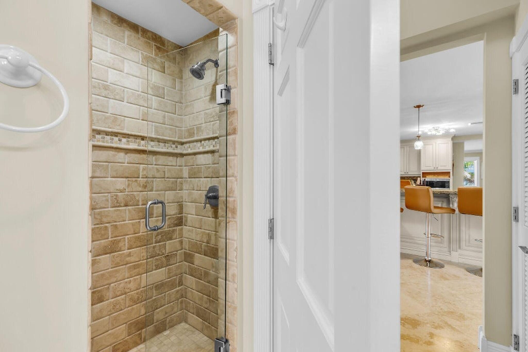205 Stirrup Key Boulevard Marathon, FL 33050 - Photo 36 of 57 39-BEDROOM FULL BATH SHOWER