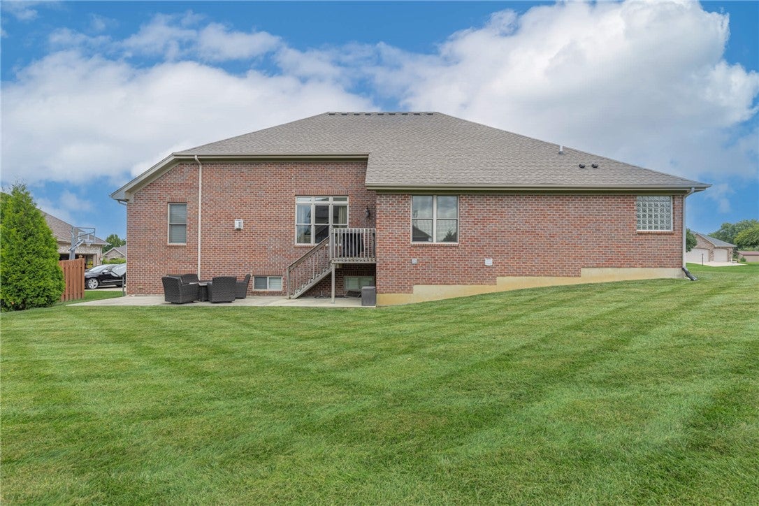 283 Crown Point Drive Dayton, OH 45458 - Photo 44 of 48 Gallery Image 44