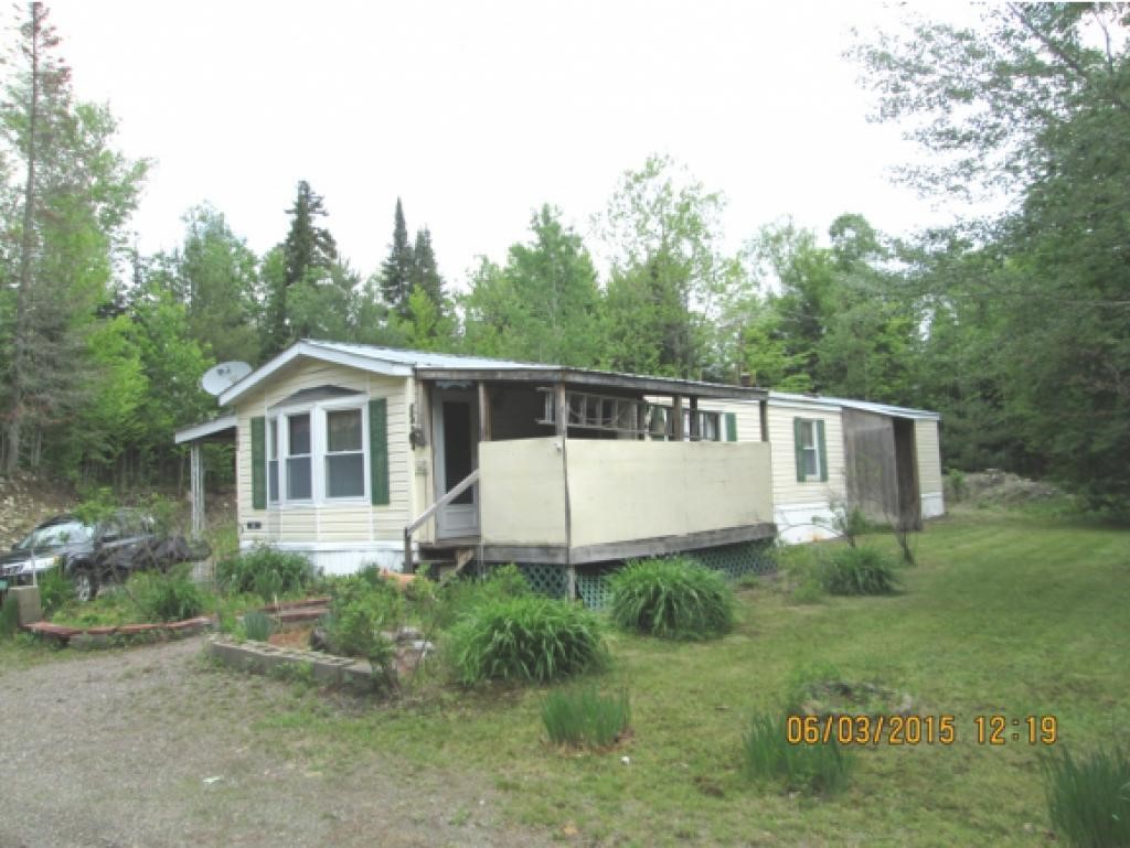 204 Mill Brook Road Bloomfield, VT 05905 - Photo 3 of 17