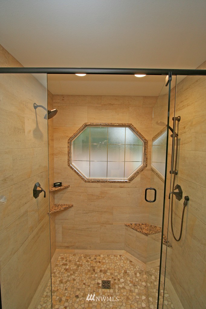 1904 Rhododendron Way Bellingham, WA 98229 - Photo 14 of 25 Gallery Image 14