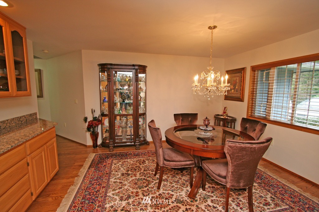 1904 Rhododendron Way Bellingham, WA 98229 - Photo 10 of 25 Gallery Image 10