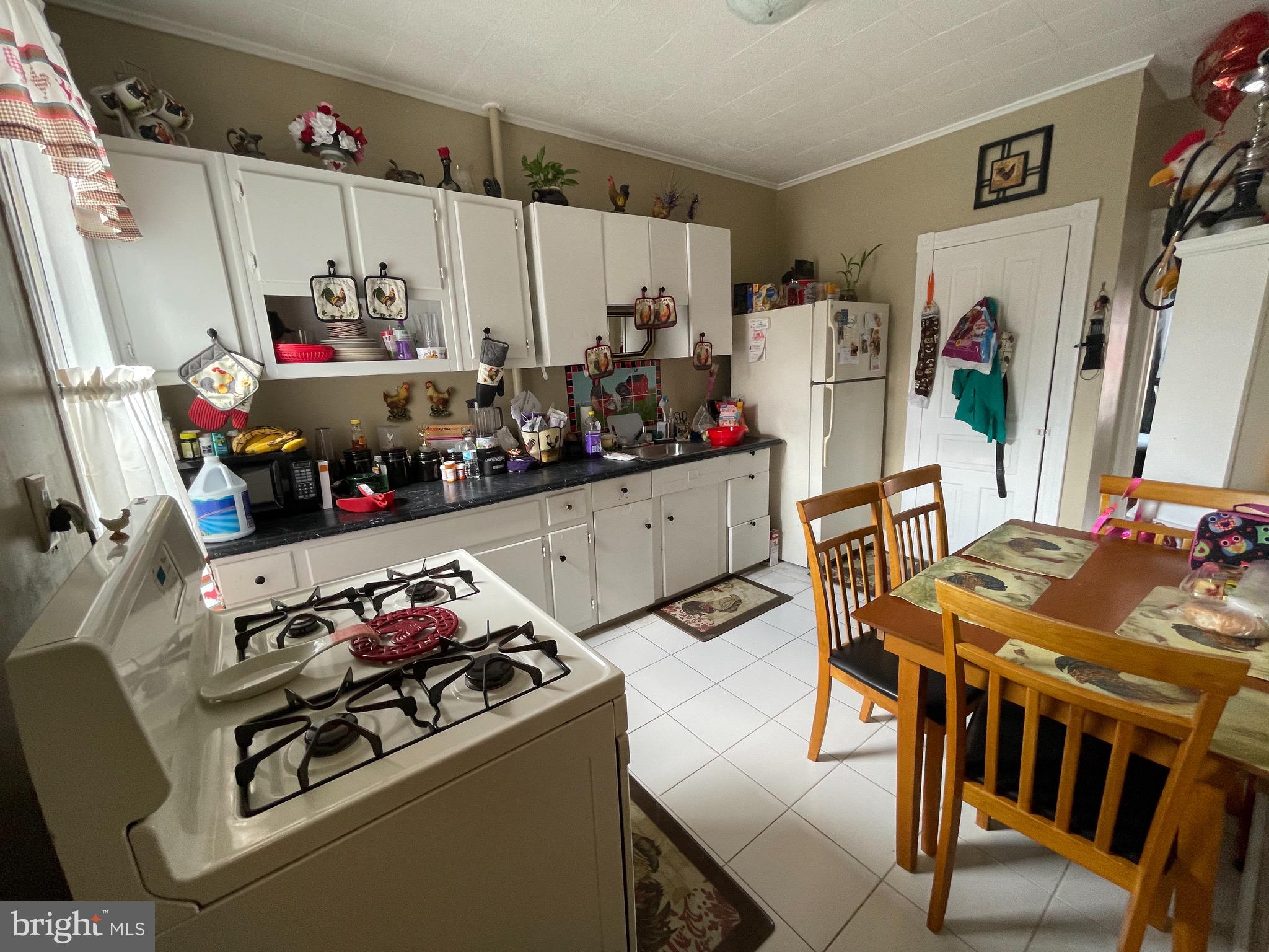 1116 Spring Street Reading, PA 19604 - Photo 14 of 23 Gallery Image 14