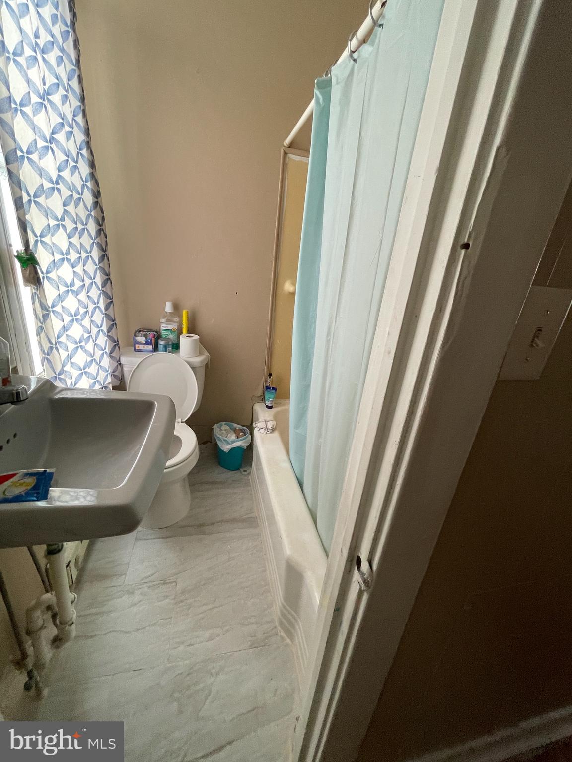 1116 Spring Street Reading, PA 19604 - Photo 7 of 23 Gallery Image 7