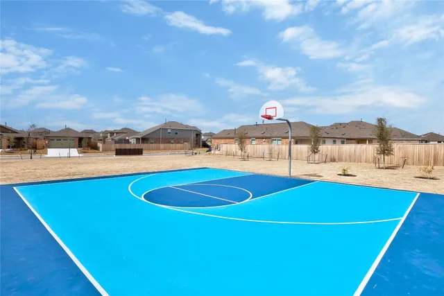 $437,000 | 408 Sebring Circle, Hutto, TX 78634