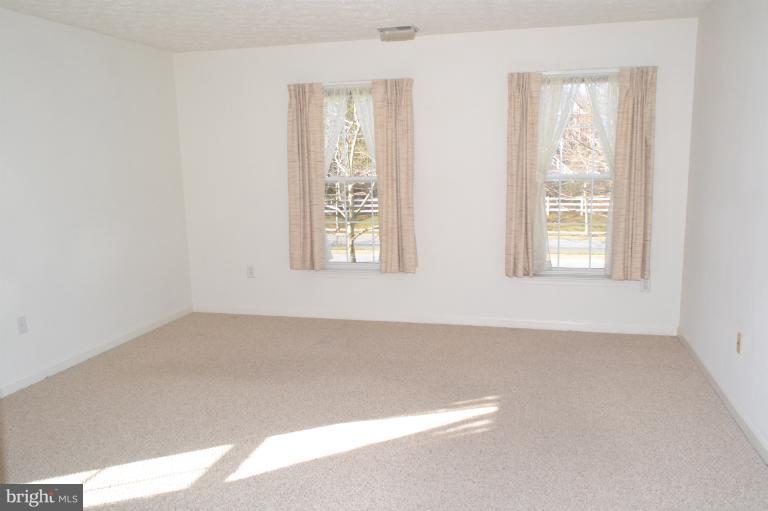 4922 Riders Court, Unit 4922 Owings Mills, MD 21117 - Photo 3 of 11 Bedroom (Master)