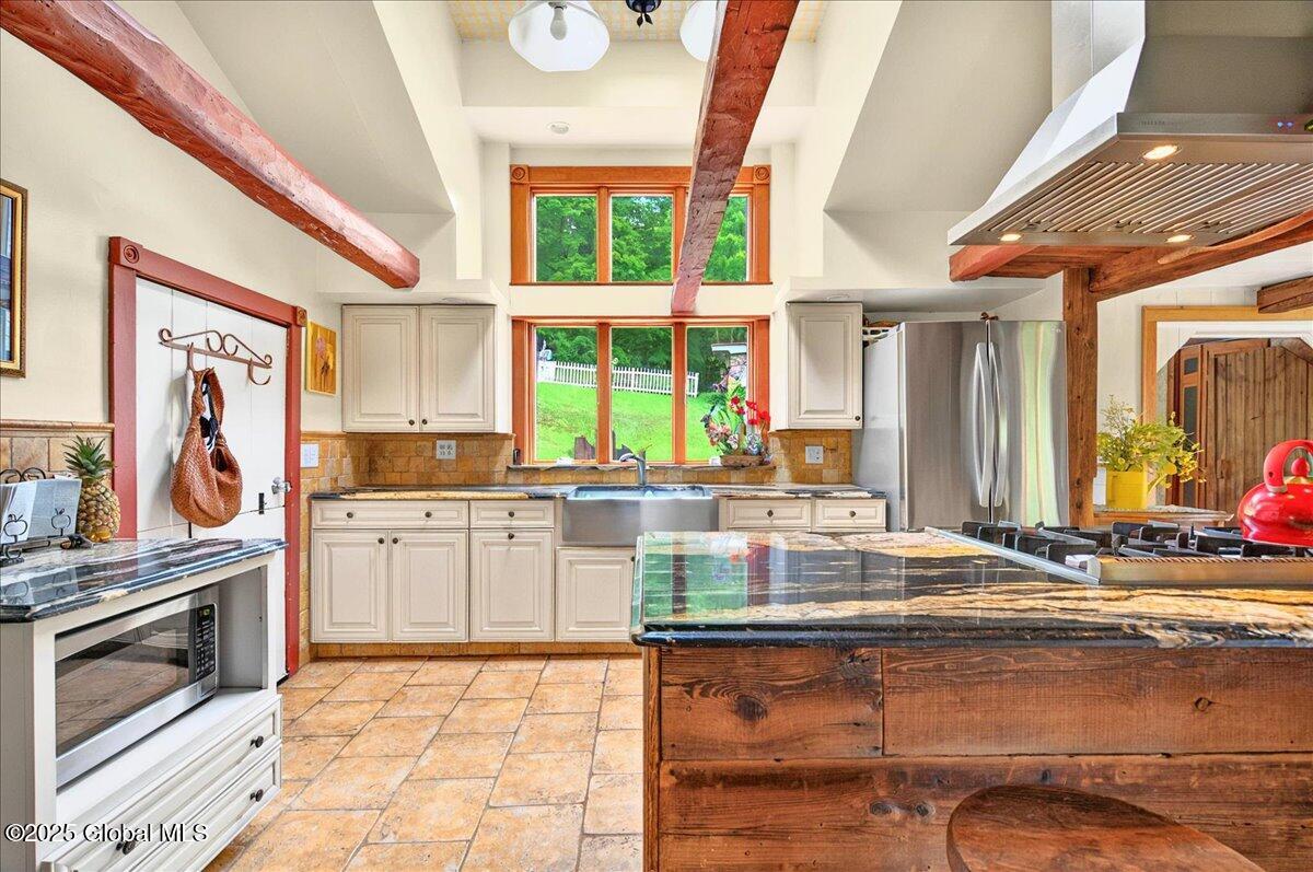 668 Rector Road Glenville, NY 12302 - Photo 4 of 55 26-668 RECTOR-23