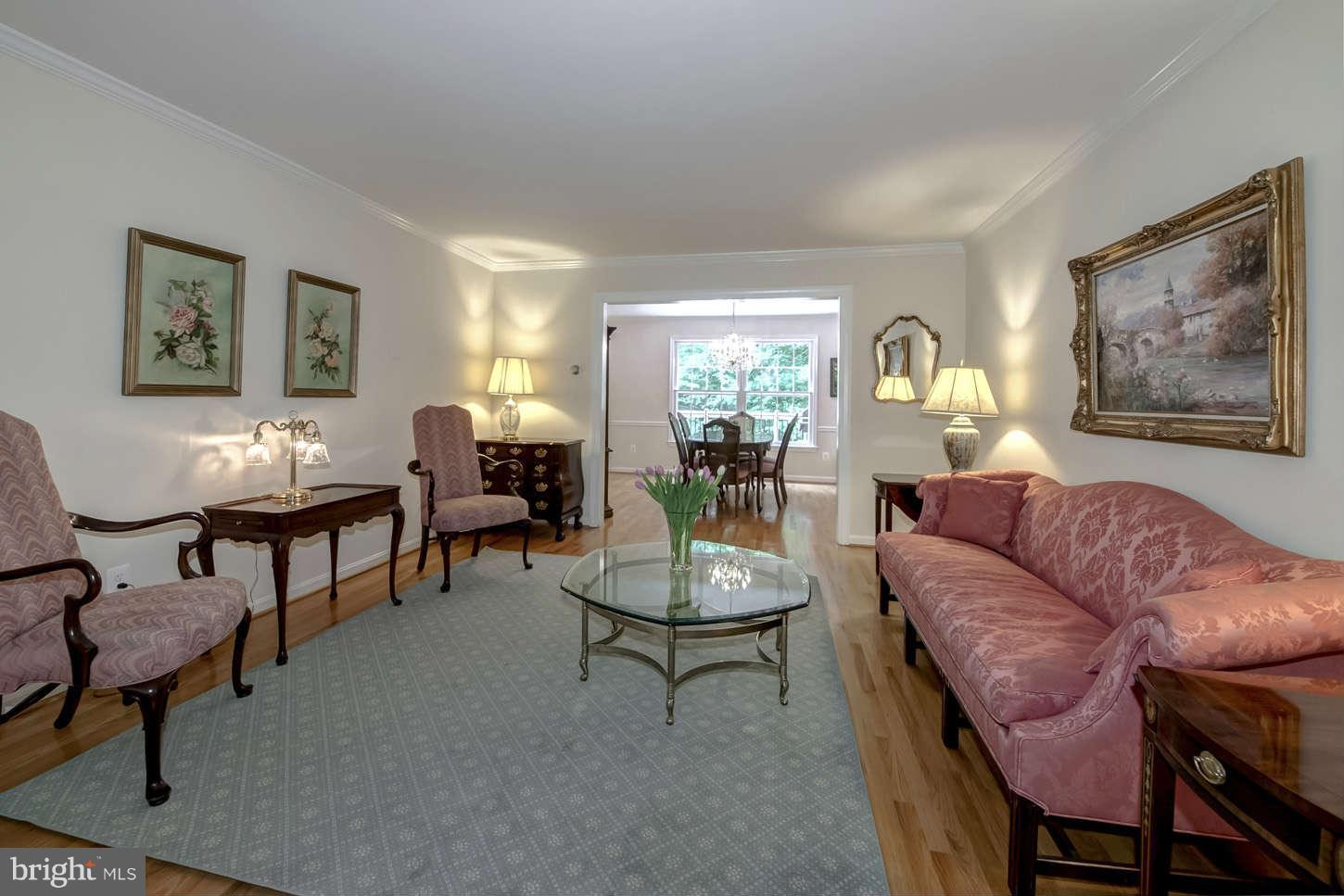 6414 Chapel View Road Fairfax Station, VA 22039 - Photo 11 of 26 Living Room