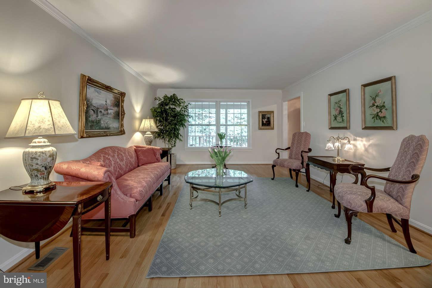 6414 Chapel View Road Fairfax Station, VA 22039 - Photo 12 of 26 Living Room