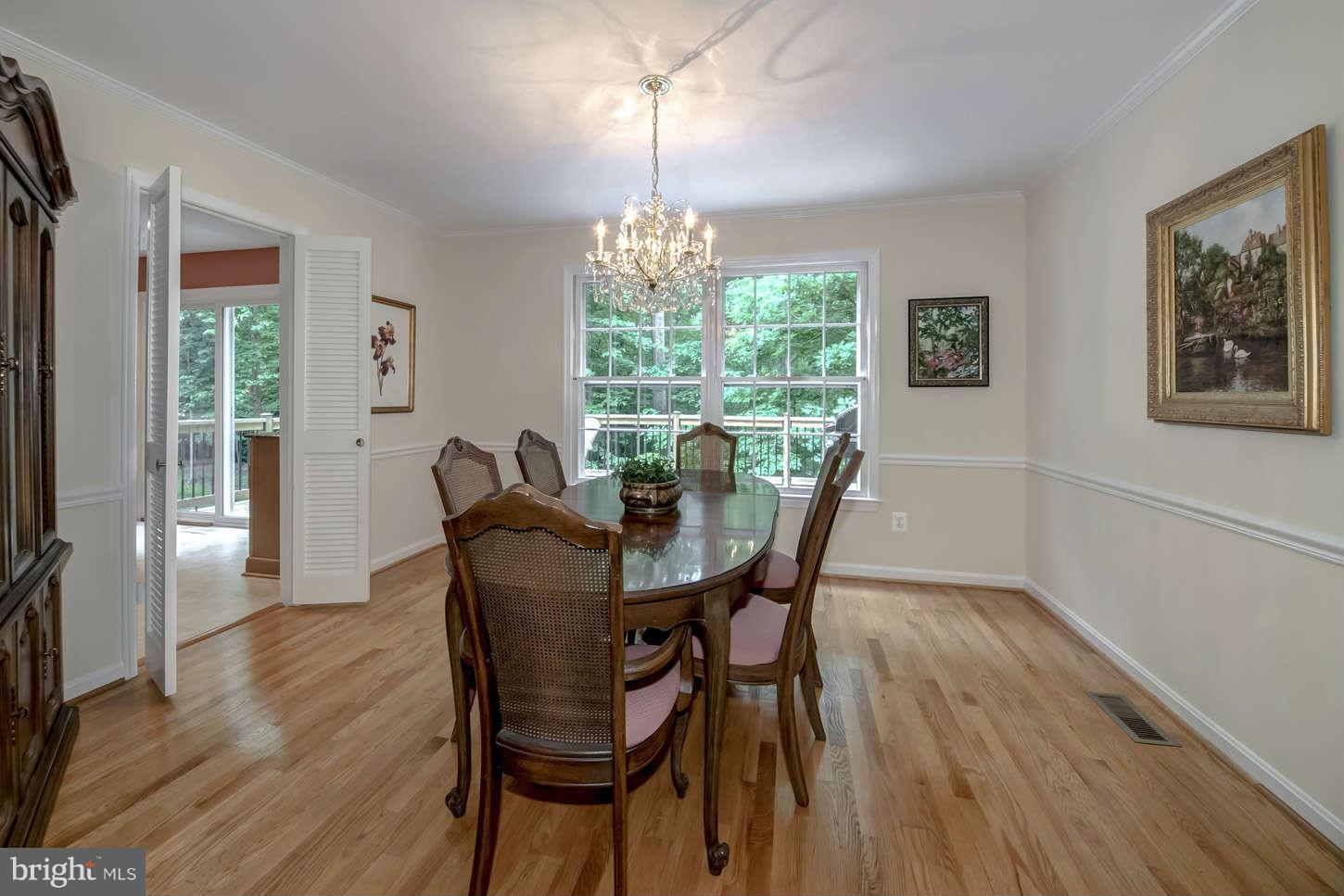 6414 Chapel View Road Fairfax Station, VA 22039 - Photo 13 of 26 Dining Room