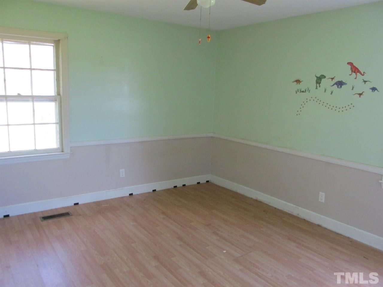 839 O B J Road Dunn, NC 28334 - Photo 7 of 10 Gallery Image 7