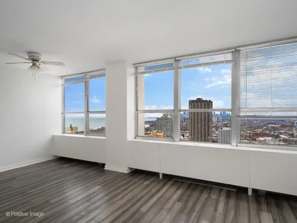 $247,500 | 655 West Irving Park Road, Unit 3315, Chicago, IL 60613