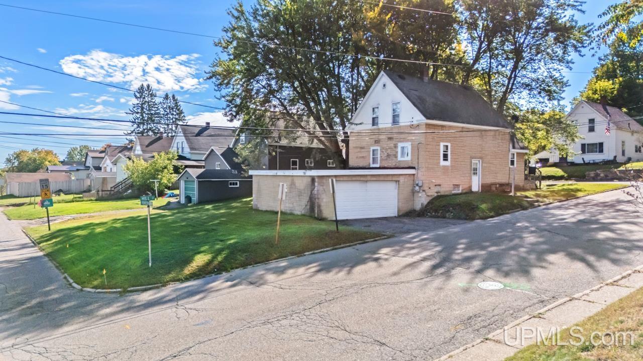 1001 Forest Street Niagara, WI 54151 - Photo 21 of 23