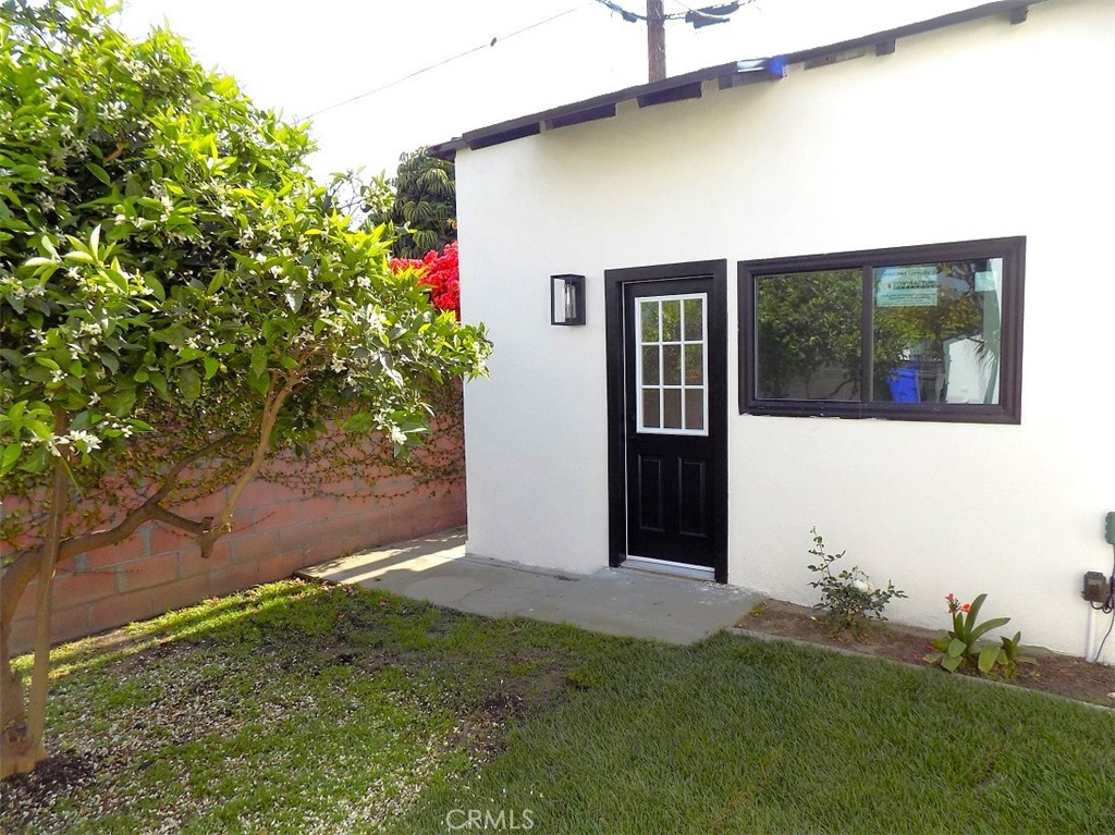 7336 Allengrove Street Downey, CA 90240 - Photo 16 of 30