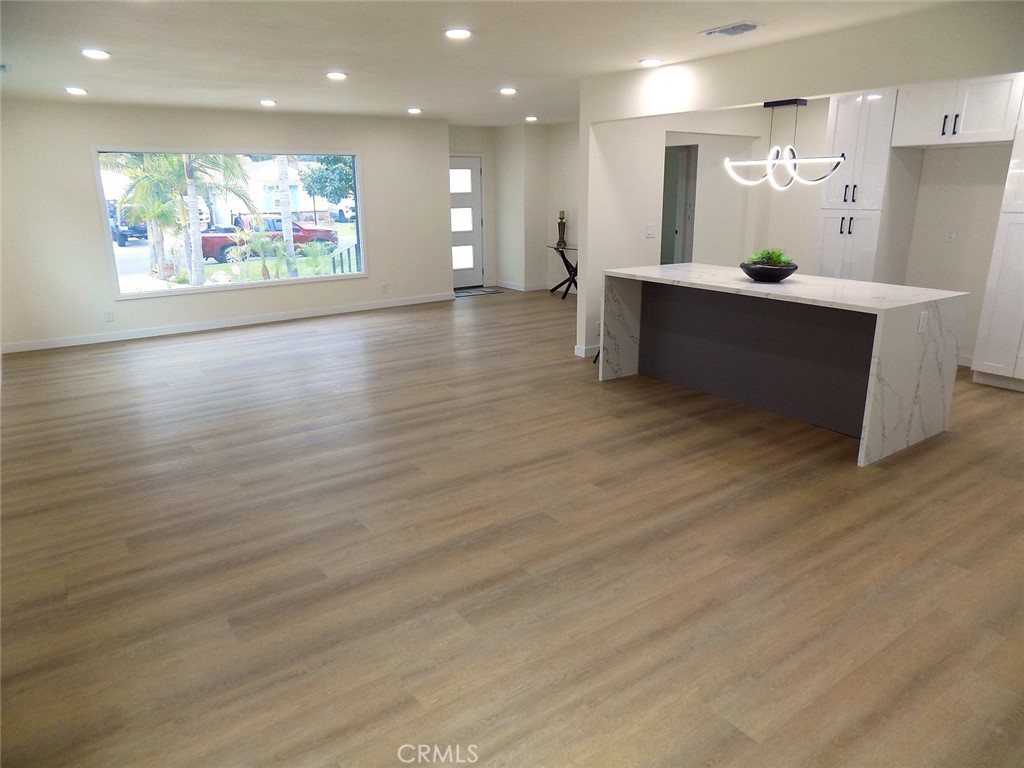 7336 Allengrove Street Downey, CA 90240 - Photo 3 of 30